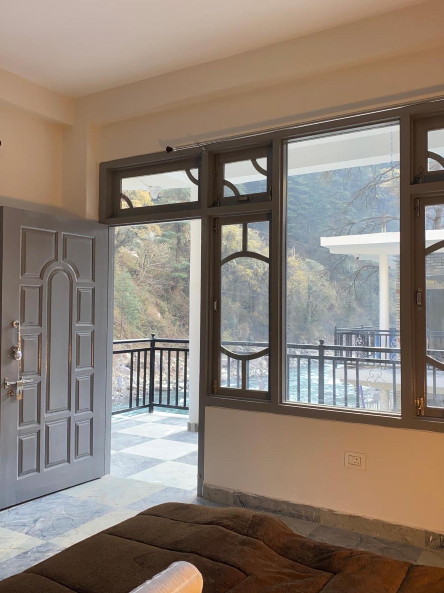 Hom House Of Mannmauji Riverside Касоль Екстер'єр фото